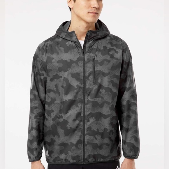EUC: Adidas A524 Hooded Full-Zip Windbreaker men’s Large dark black/grey  Camo - Picture 1 of 6
